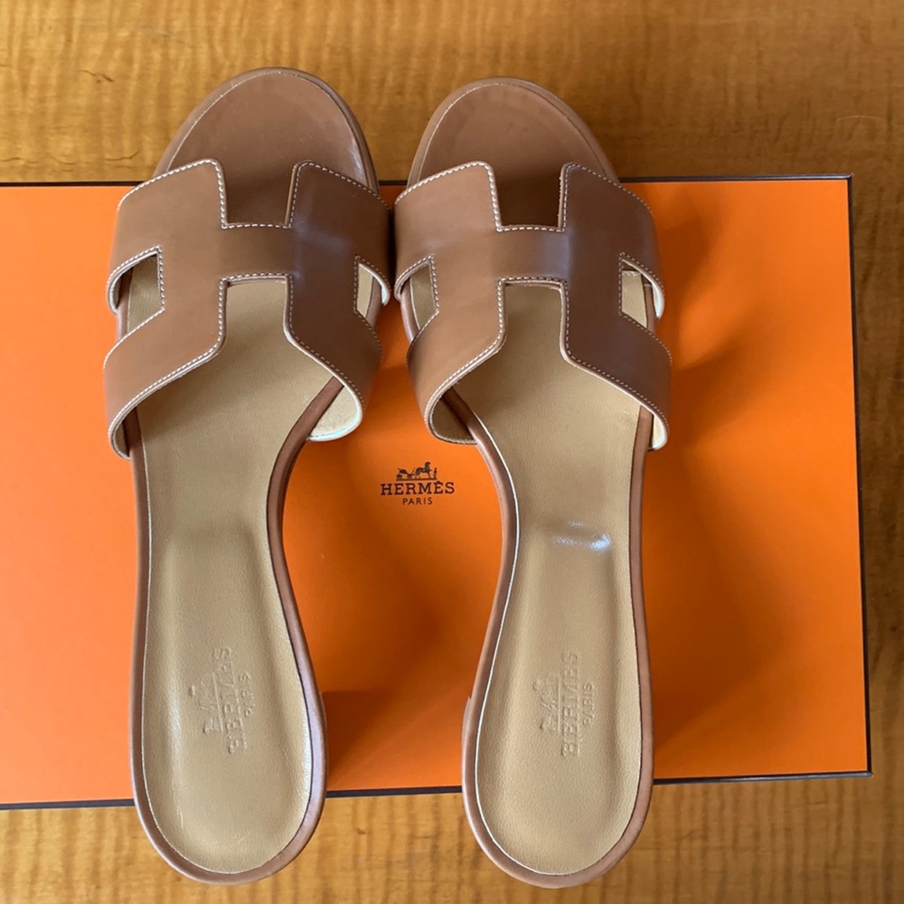Hermes Oasis shoes. Never worn. Size 40
